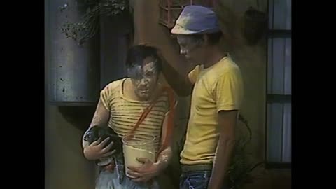 Chaves (1973) Como sujar a roupa do Quico (S01E08) 720p Multishow