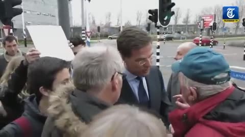 Oude man wordt letterlijk niet goed van Mark Rutte