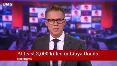 Libya floods leave thousands feared dead - BBC News