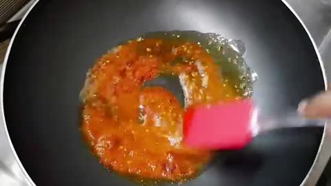 How to make pizza at home