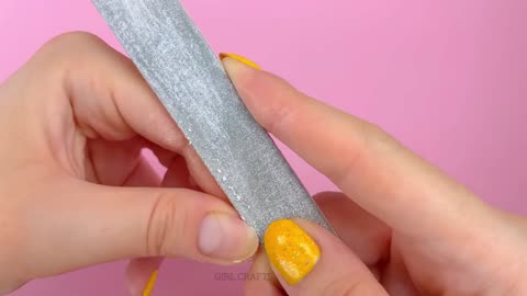 HOW TO MAKE FAKE NAILS FROM HOME MATERIALS in 5 minutes - EASY NAIL HACK IDEA