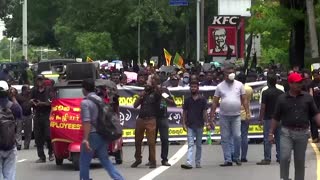 Sri Lankans strike to protest government
