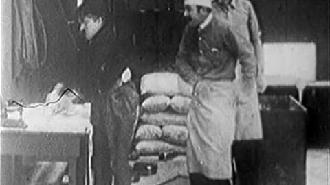 29.[1914][Chaplin] - Dough and Dynamite