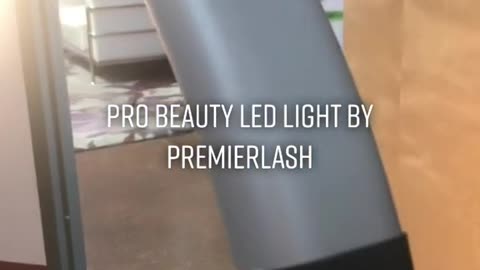 PremierLash Beauty LED Lamp