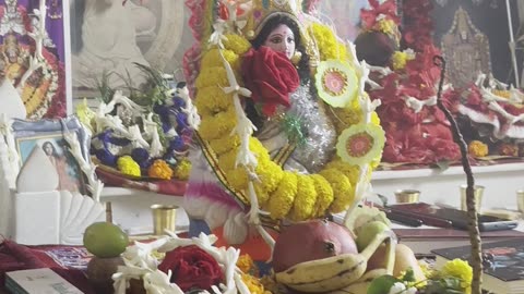 Saraswati pujo