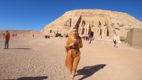 My chinese girlfriend took my camera to record video in Egypt. So funny and nice.tomb of Cheops