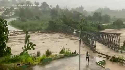 Hurricane Fiona hits Puerto Rico l ABC News