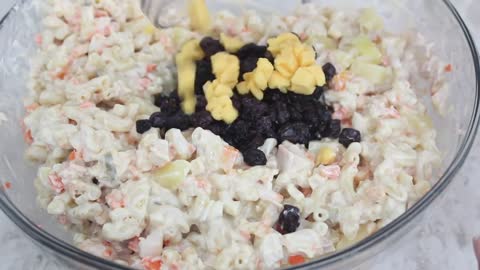 CHICKEN MACARONI SALAD | TAGALOG