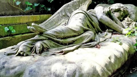Highgate Cemetery's Grim Embrace: Gravestones & Haunting Angel Statue