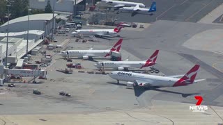 Qantas flight QF933 into Perth makes mid-air mayday call in fuel emergency