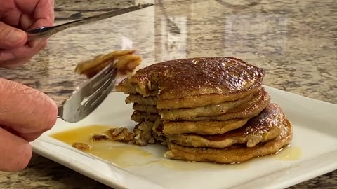 Oatmeal Apple PANCAKES