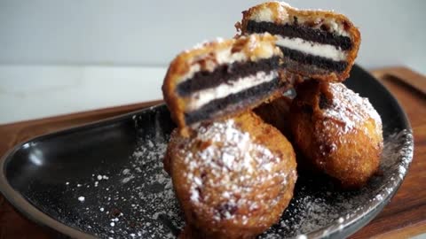 Vegan Deep Fried Oreos | Cake Battered