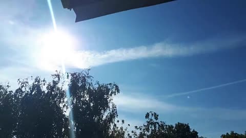 Himmel in Berlin am 9.9.2023 um 10:25 Uhr