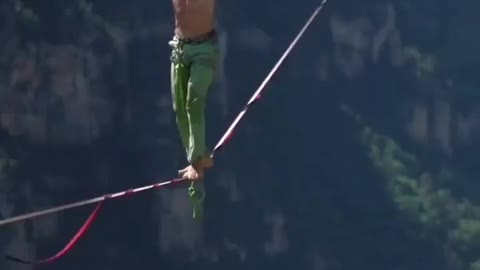 Would you dare nature-Bungee jumping