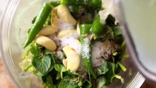 A healthy green sauce method with seafood.