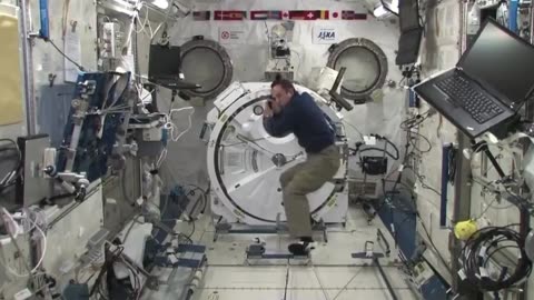 Astronaut plays baseball by himself in space