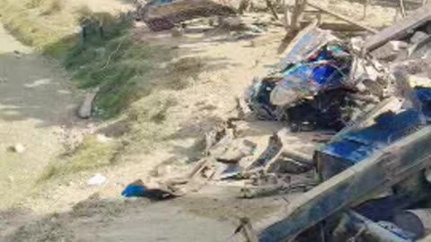 Train Mazda Accident Driver die