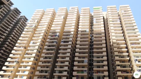 Resale Gaur City 1/2/3/4 BHK Flats Greater Noida West