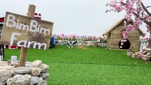 Smart Bim Bim helps ducks find colorful eggs | Fun and cute moments with Bim Bim and ducklings