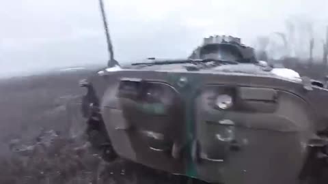 Ukrainian armed forces fighters filmed the execution of a Russian fighter