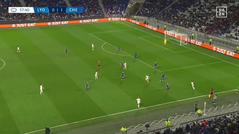 Highlights from Chelsea vs. Olympique Lyonnais (UEFA Women's Champions League, 2022–2023)