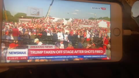 Donald Trump shot in ear live tv Butler Pennsylvania Saturday 6:00 PM