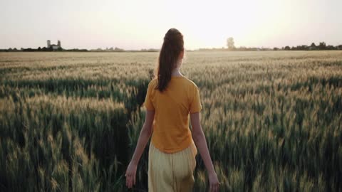 15 Min. Subliminal Clip: Addiction (With Every Step) - Walking in Field with music