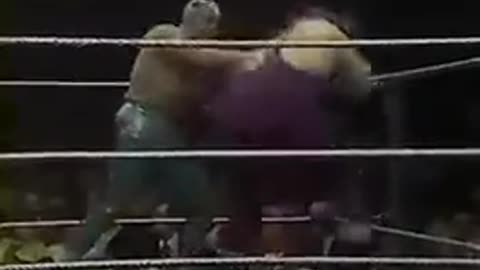 (1981.05.23) Mil Mascaras vs Chris Canyon (King Kong Bundy)