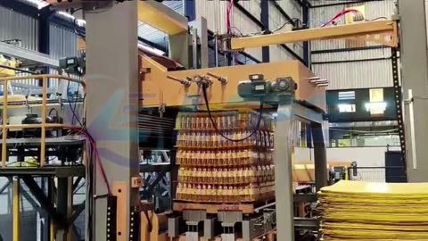 automatic palleyizer for wraparound bottles #palletizer#packer#packaging#foryou