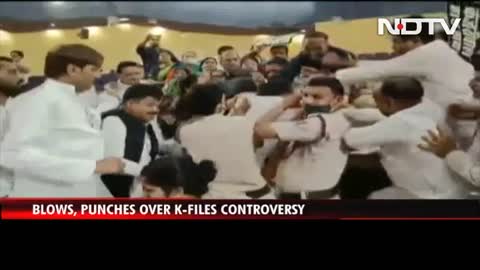 Watch_ BJP, AAP Councillors Come To Blows Over Comment Against Arvind Kejriwal