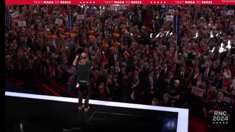 Kid Rock "Put your fist in the air!!" At RNC