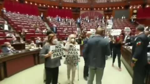 Protestos no parlamento Italiano