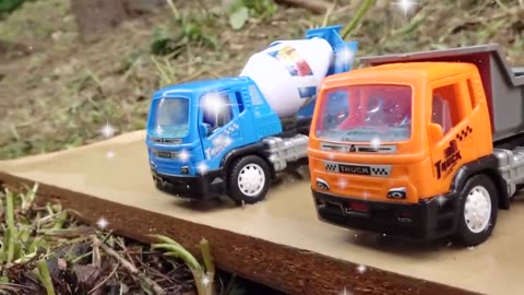 POLICE VEHICLES AND TOY TRUCKS PLAY FOR KIDS 2023 | KIDS ENTERTAINMENT | KIDSZEE