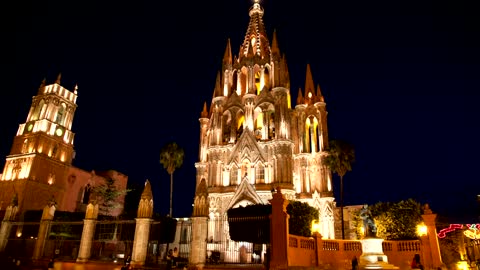 Church in the downtown of San Miguel de Allende