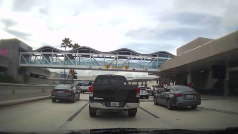 Fort Lauderdale Int'l Airport traffic departure level