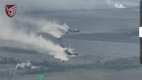 Massive Russian Assault Charges Ukrainian Lines and is Annihilated(Incredible Footage)