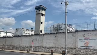 Investigan cómo dos reos escaparon de la Cárcel Modelo de Bucaramanga