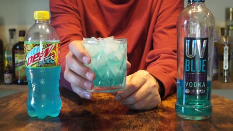 UV Blue Raspberry Vodka & Mtn Dew Infinate Swirl