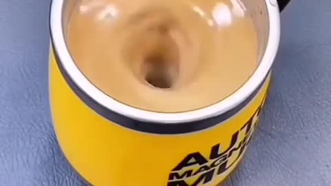 Auto magnetic Cup