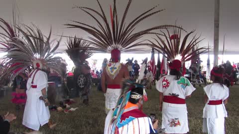 Beautiful Native American Indian POW WOW Dance San Antonio - Native Indians