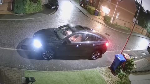 Modern BMW stolen in seconds because of a relay attack