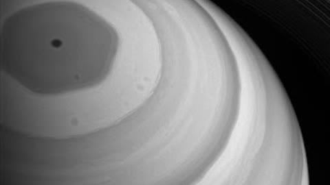 Saturn's north pole has an approximately hexagonal ring of clouds
