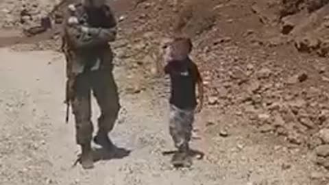 Israeli terrorists after Palestinian boy, The boy says: I am on my land, you need to understand.