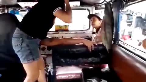 CRIME VIDEOS 12 - PEOPLE FIGHTING - Philippines CCTV & DASH CAM Spotted - PINOYVIRALVIDEOS