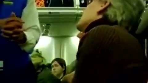 TDS Women tries to get Trump Supporter kicked off Plane and it Doesn’t Work out too Well