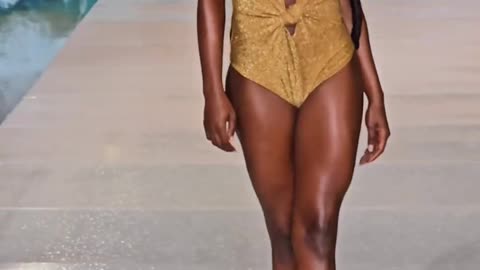 @cioccolatocouture Miami Swim Week Production: @miamiswimweekshows