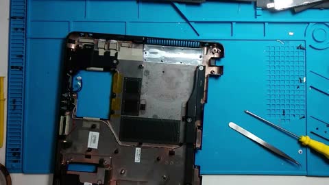 Vaio SVF153B1YX keyboard replacement (with carcass repair) timelapse