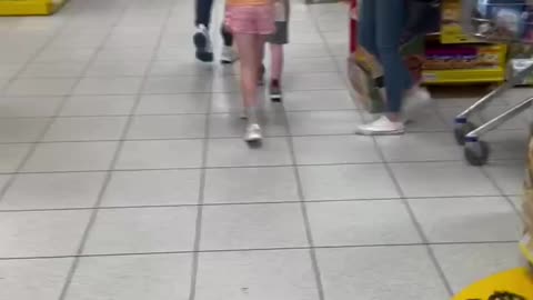 A maskless walk around my masked shopping centre