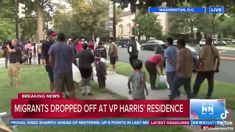 Hundreds of illegals were just dropped off at Kamala’s front yard.