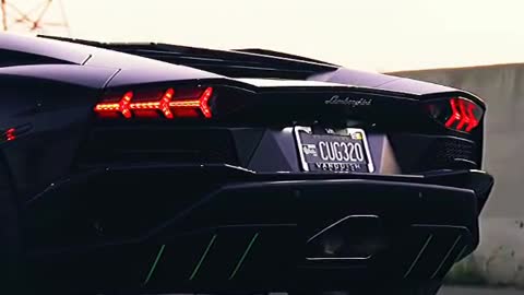Lamborghini Aventador Speeding Up 😍😍😍😍